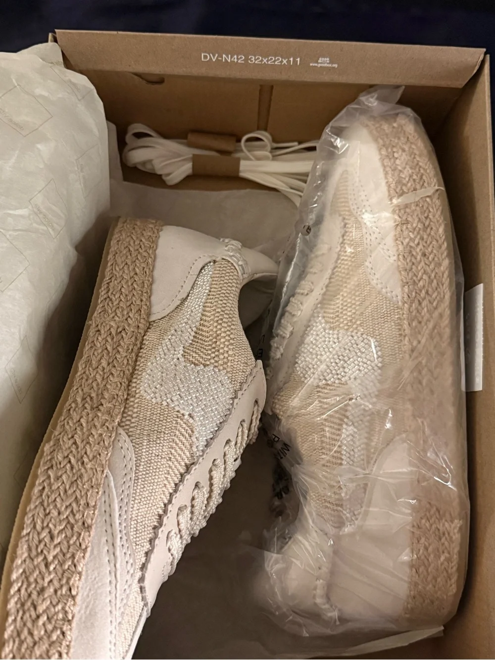 Dolce Vita Cream Beaded Woven Espadrille Platform Sneakers
